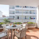 Beatrix 2000 Apartamento