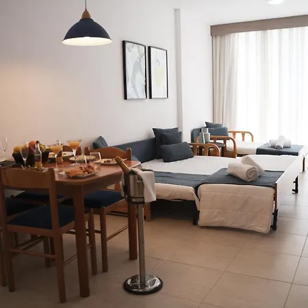 Beatrix 2000 Apartment *