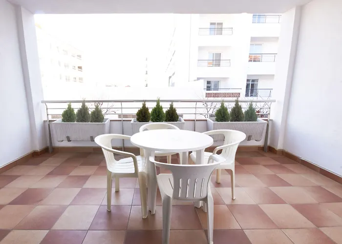 Appartement Beatrix 2000 *